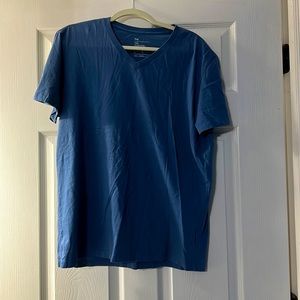 Mens Blue V-Neck size L